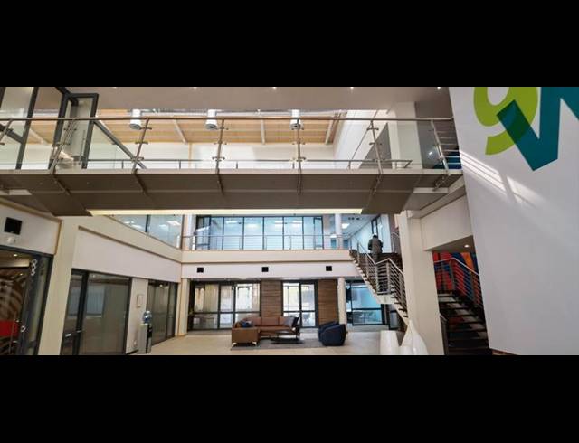 BUSINESS PROPERTY TO RENT IN PERSEQUOR